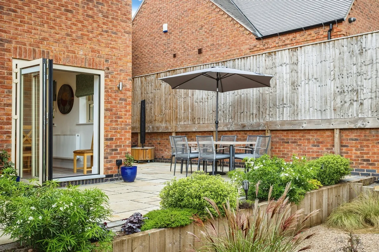North Lodge Road, Old Dalby, LE14, photo 23