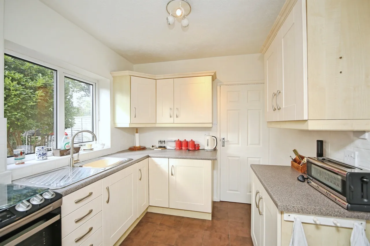 Milton Road, Bentley Heath, B93, photo 6