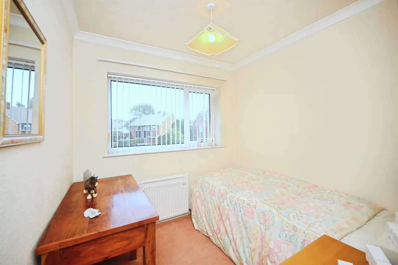 Milton Road, Bentley Heath, B93, photo 9