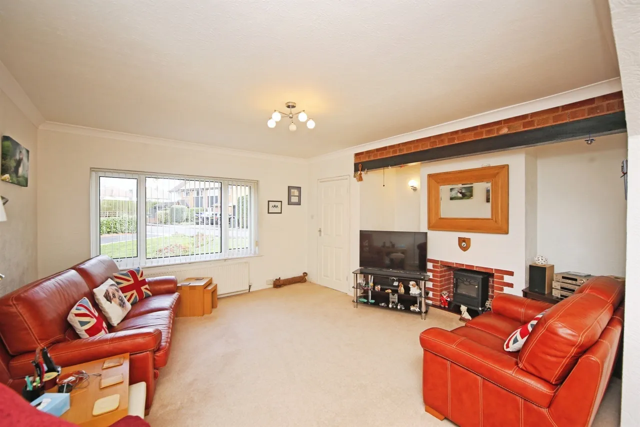 Milton Road, Bentley Heath, B93, photo 2