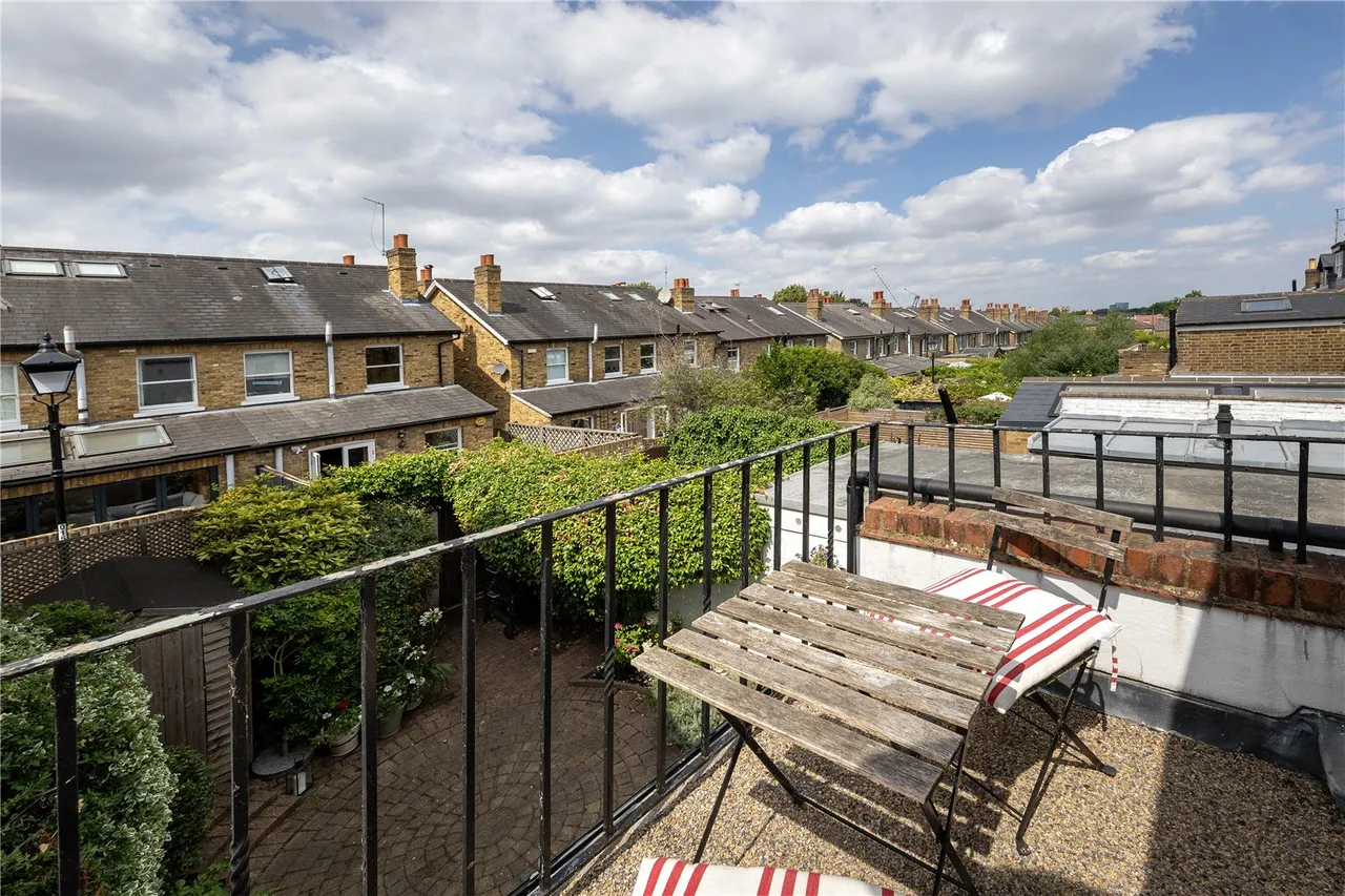 Albert Road, Richmond, TW10, photo 12