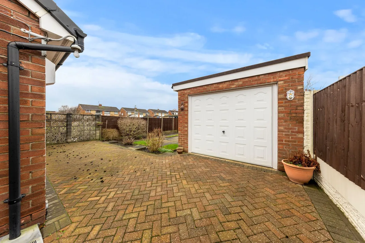 Lingwood Road, Great Sankey, Warrington, Warrington, WA5 3EN, photo 11