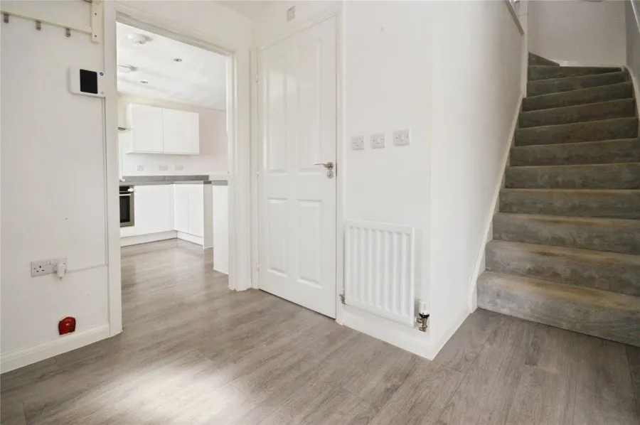 House Under Offer with 3 bedrooms in Bishop's Stortford, CM23, photo 2