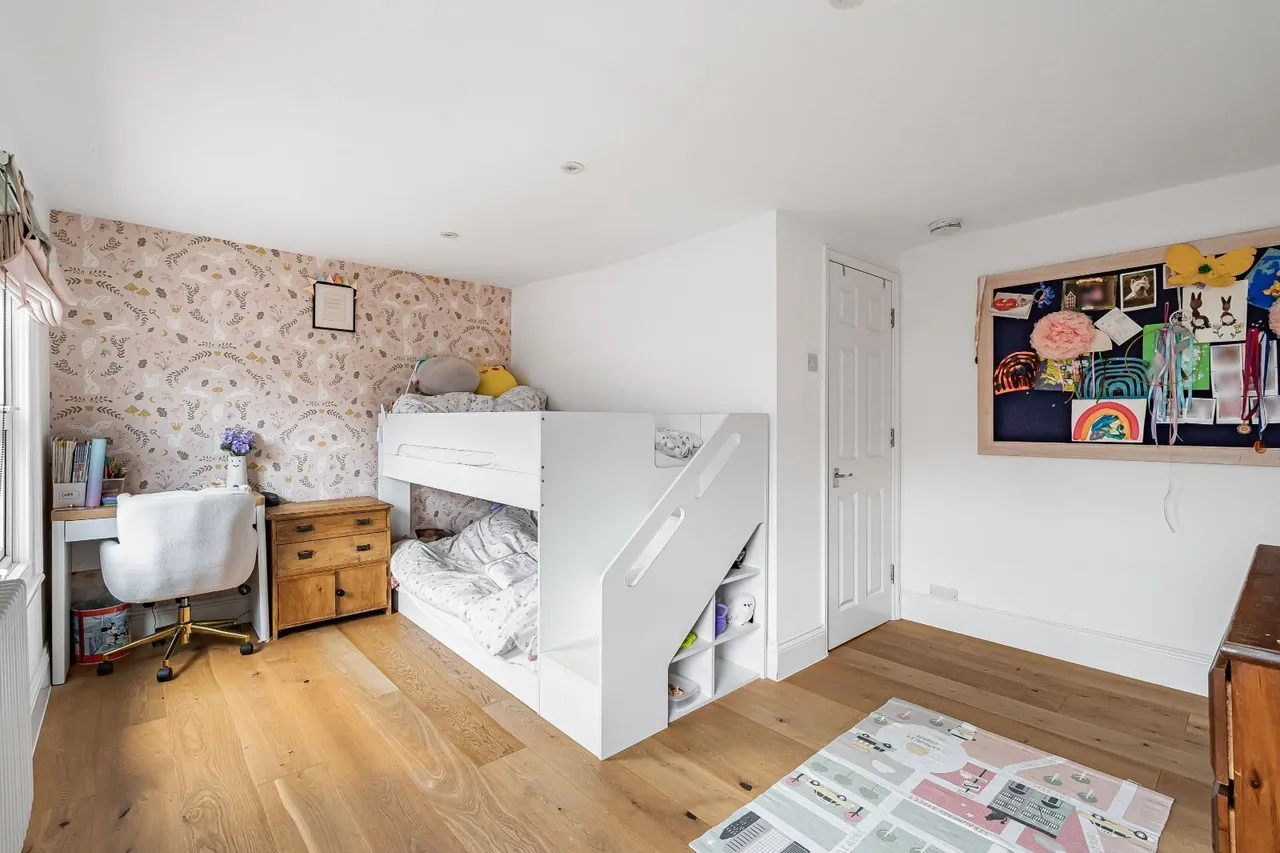 Alexandra Road, Richmond, TW9, photo 17