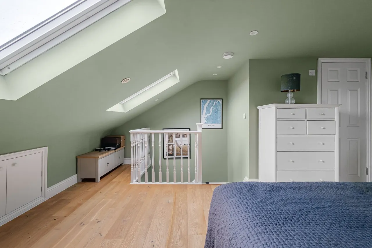 Alexandra Road, Richmond, TW9, photo 23