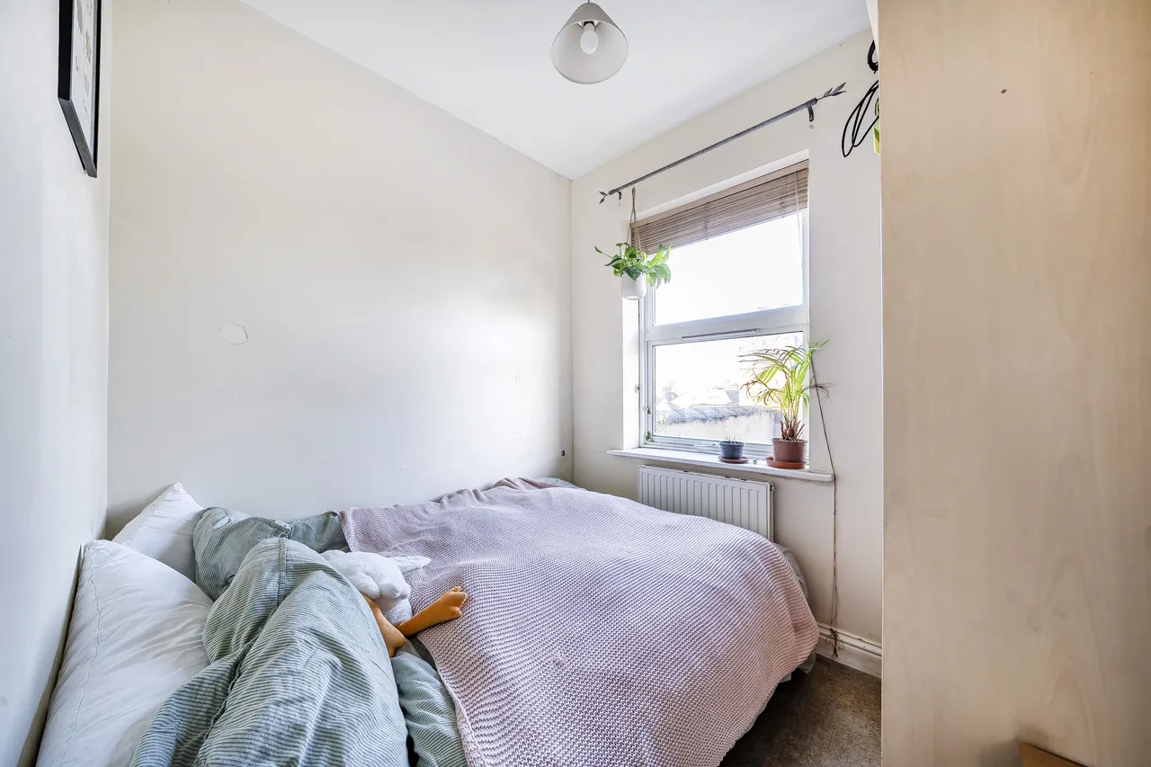 Flat 2, 155 Cricklewood Broadway, London, photo 7