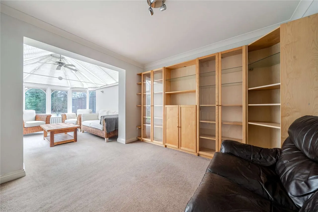 Bankside, Dunton Green, Sevenoaks, Kent, TN13 2UA, photo 4