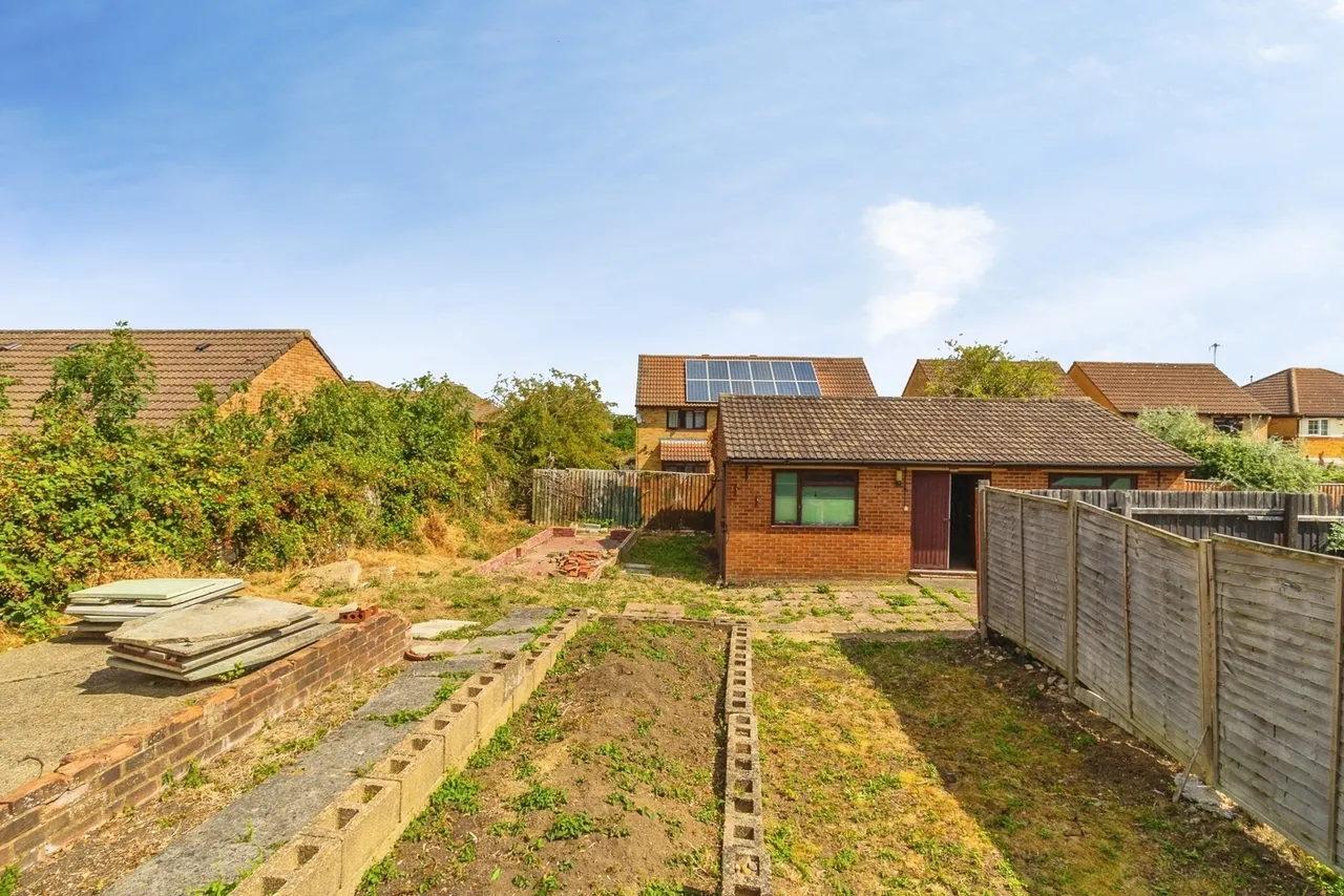 London Road, Loughton, Milton Keynes, Buckinghamshire, MK5, photo 16