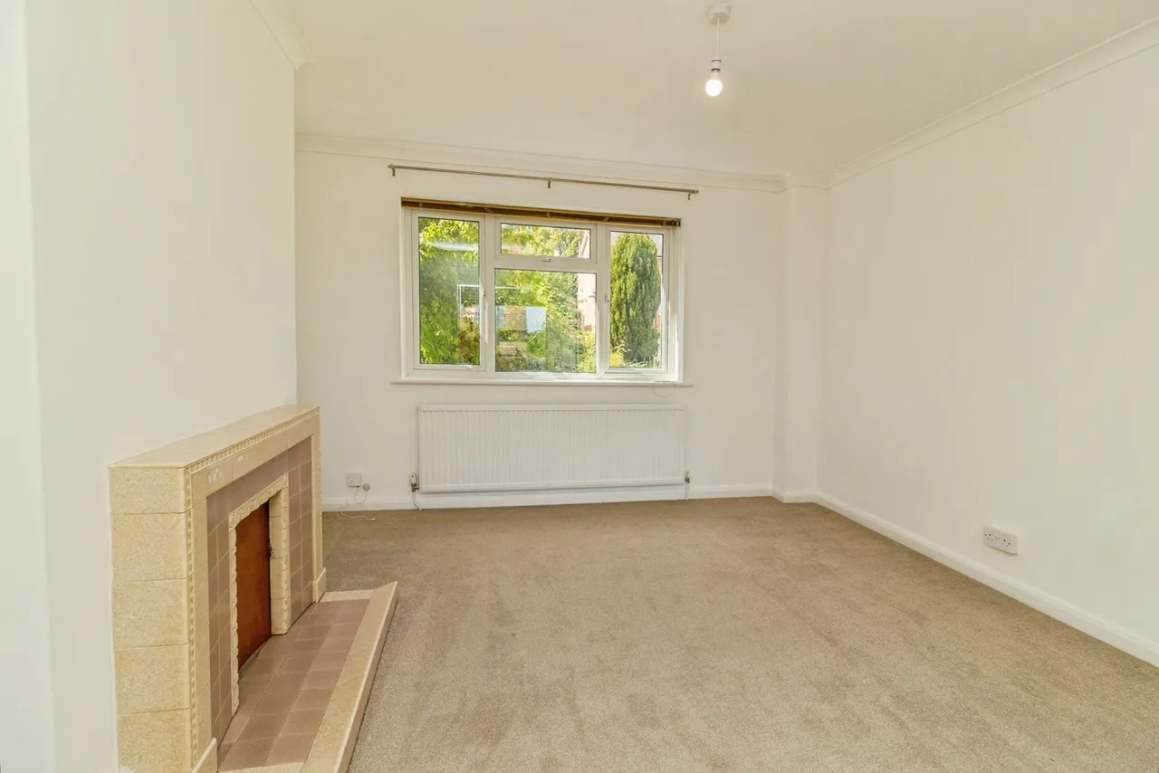 London Road, Loughton, Milton Keynes, Buckinghamshire, MK5, photo 8