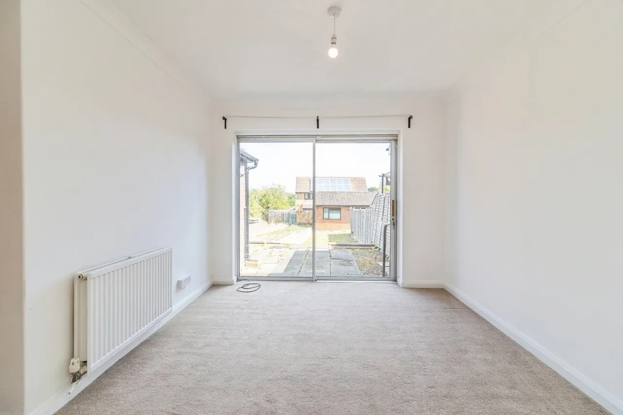 London Road, Loughton, Milton Keynes, Buckinghamshire, MK5, photo 7