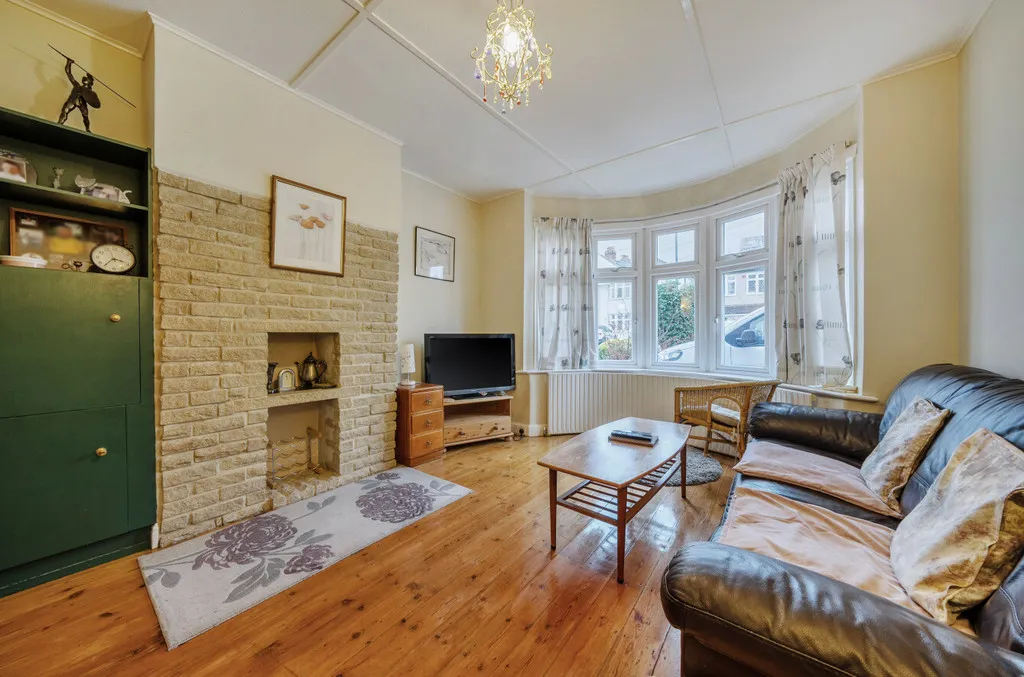 Canterbury Avenue, Sidcup, DA15 9AZ, photo 2