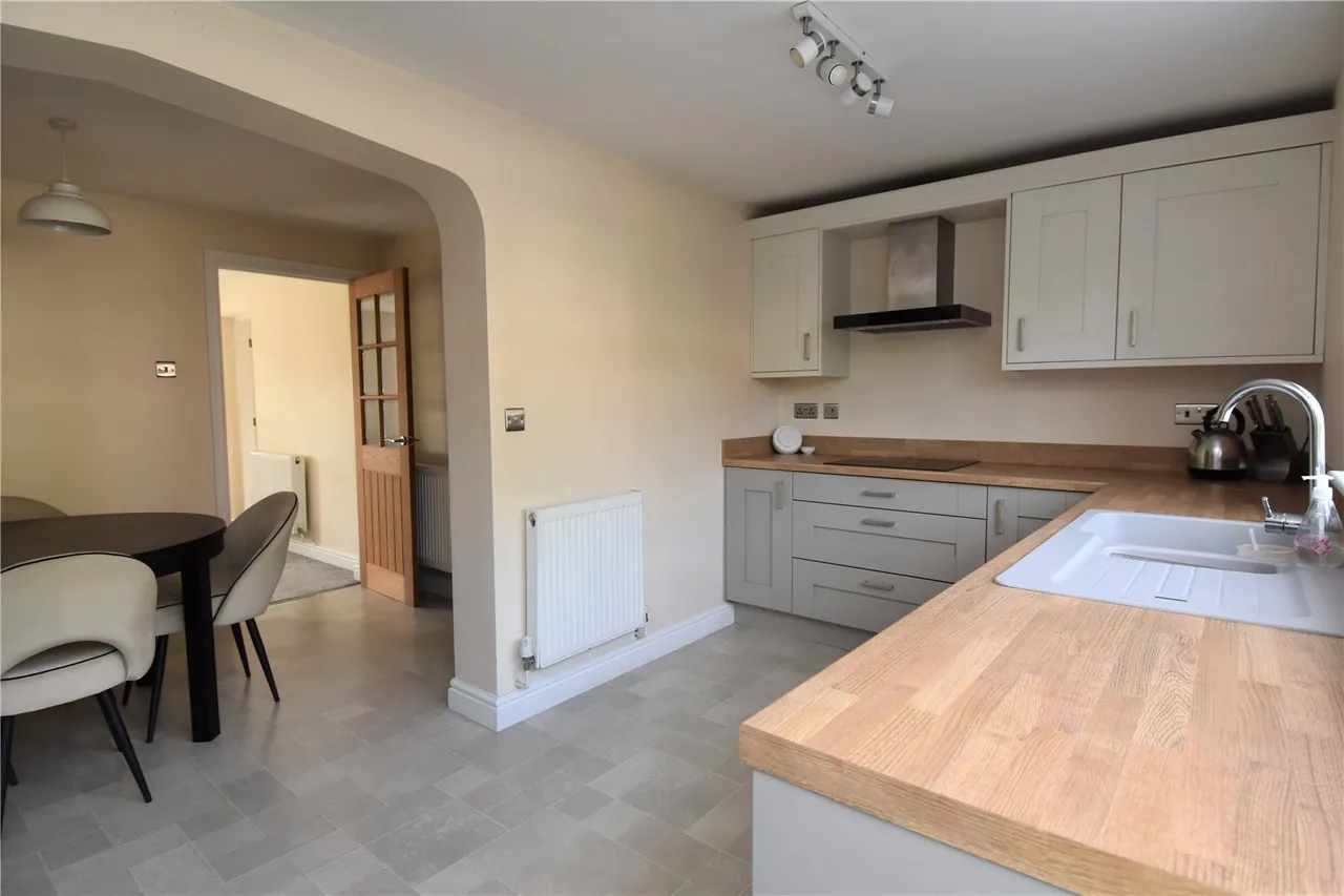 Church Road, Droitwich, Worcestershire, WR9 8LN, photo 12
