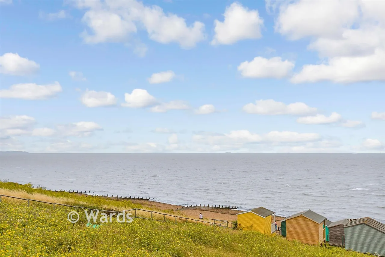 Pier Avenue, Whitstable, CT5, photo 17