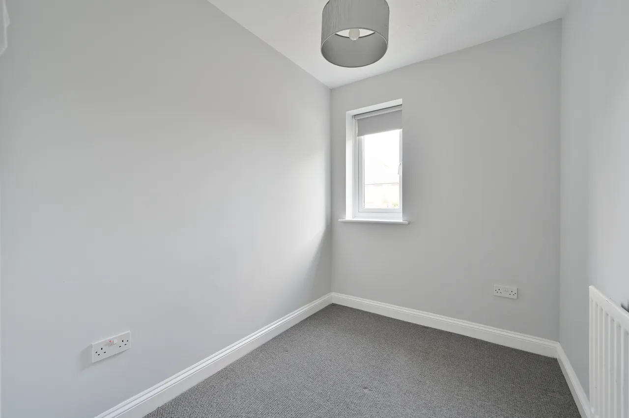 46 Norbury Avenue, Watford, photo 11