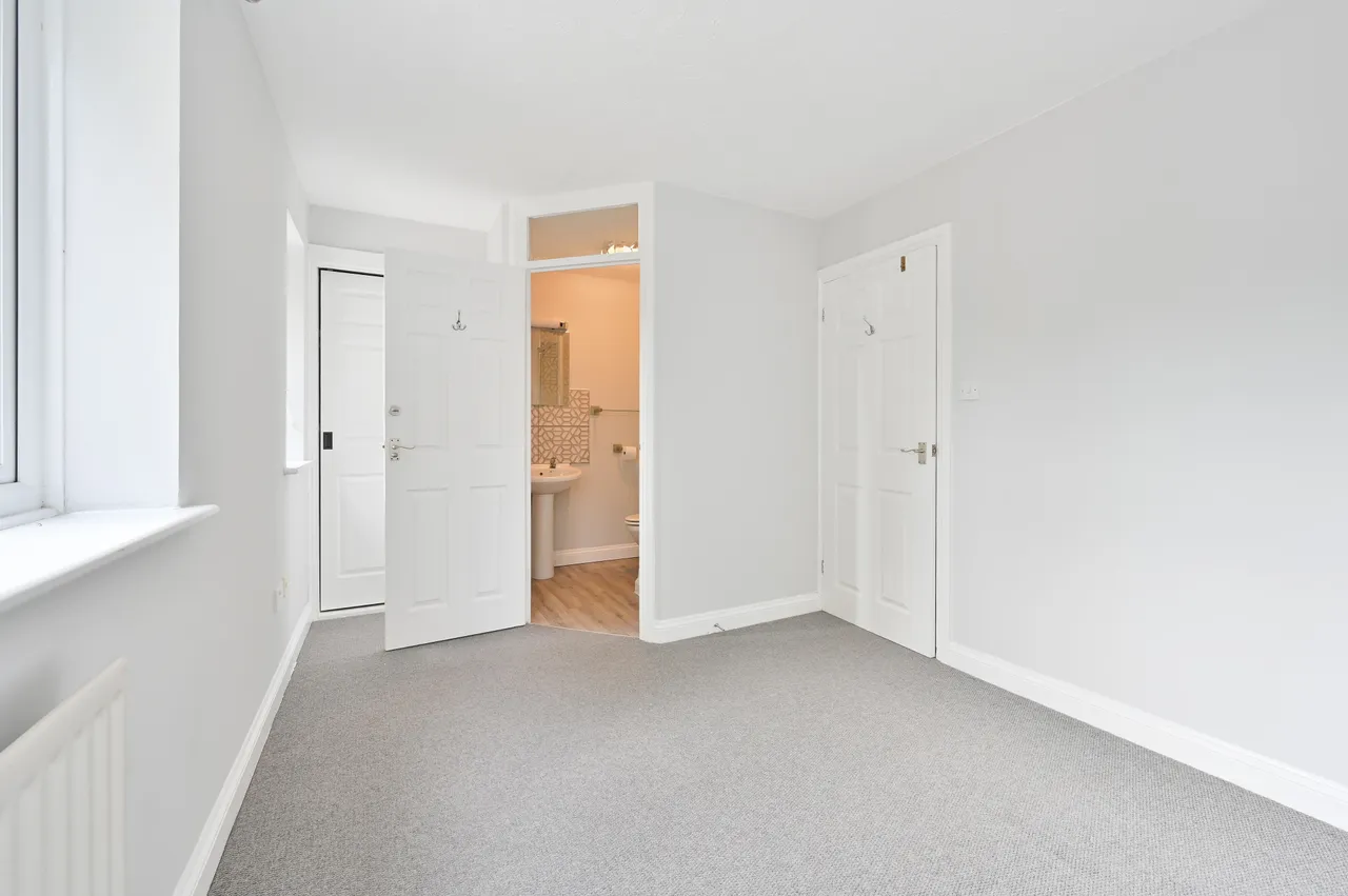 46 Norbury Avenue, Watford, photo 10