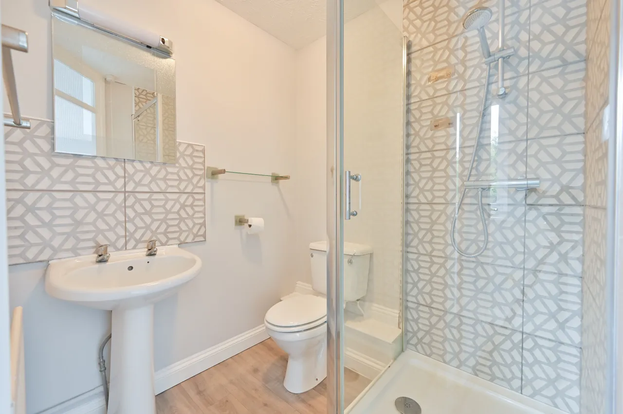 46 Norbury Avenue, Watford, photo 7