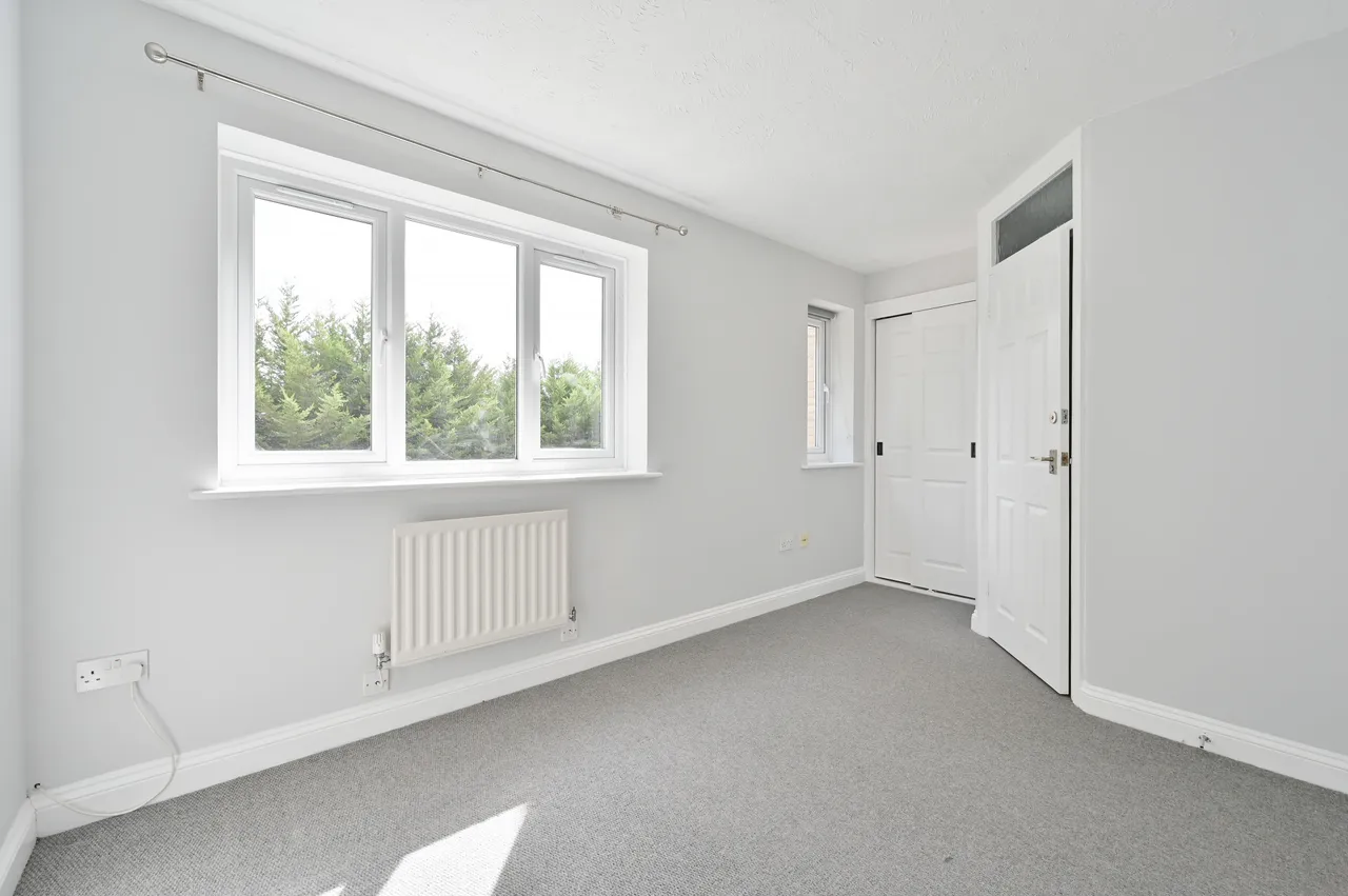 46 Norbury Avenue, Watford, photo 6