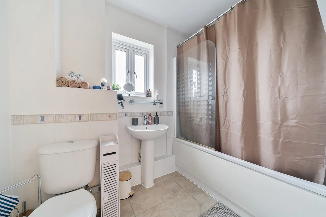 Lady Aylesford Avenue, Stanmore, HA7, photo 9