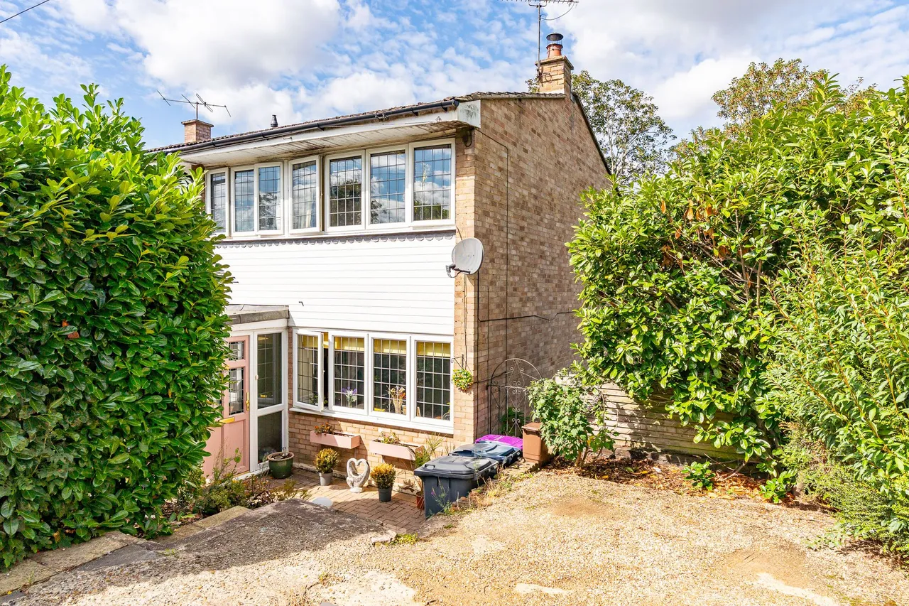 3 bed house for sale — Southall Close, WARE, Ware, SG12 7PE