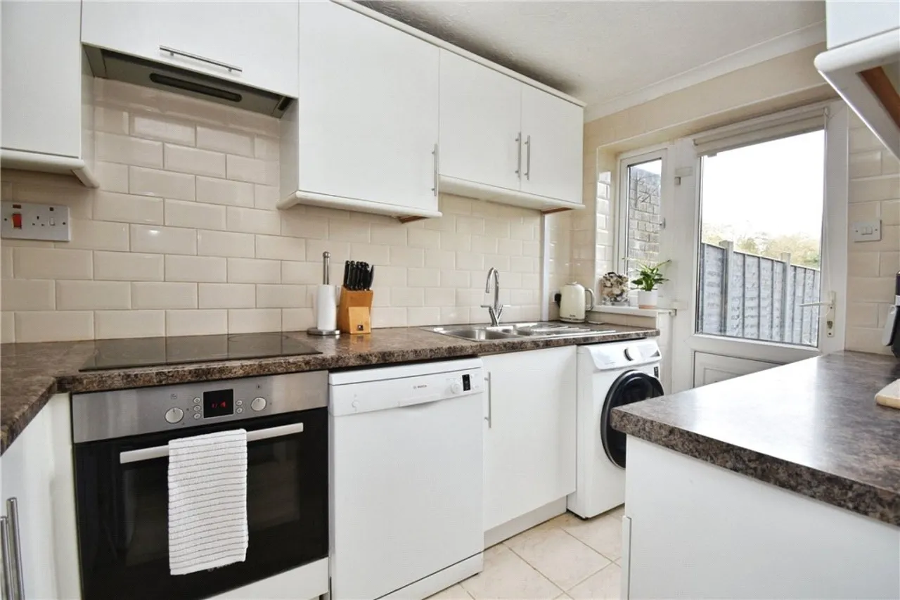 Hoe Lane, North Baddesley, SO52, photo 6