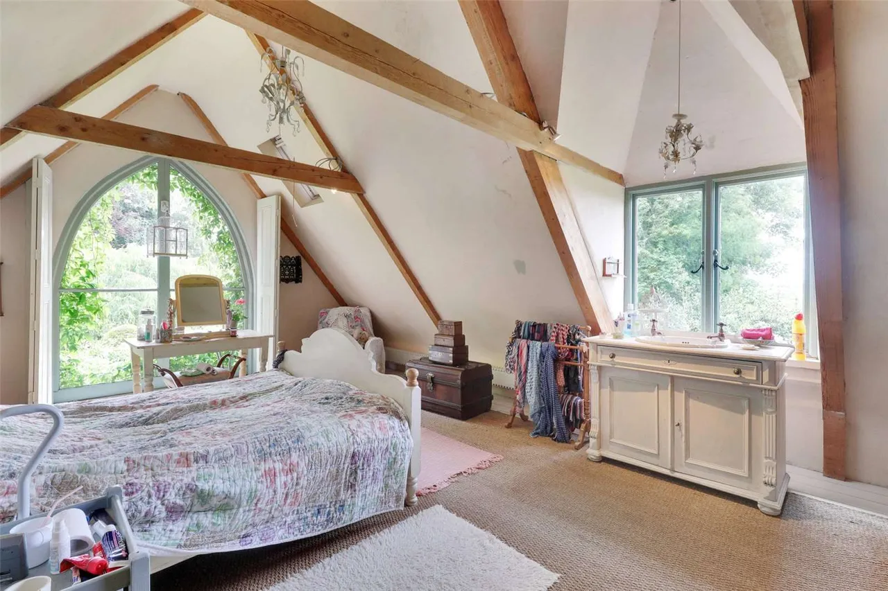 Standen Street, Benenden, Cranbrook, Kent, TN17 4LB, photo 12