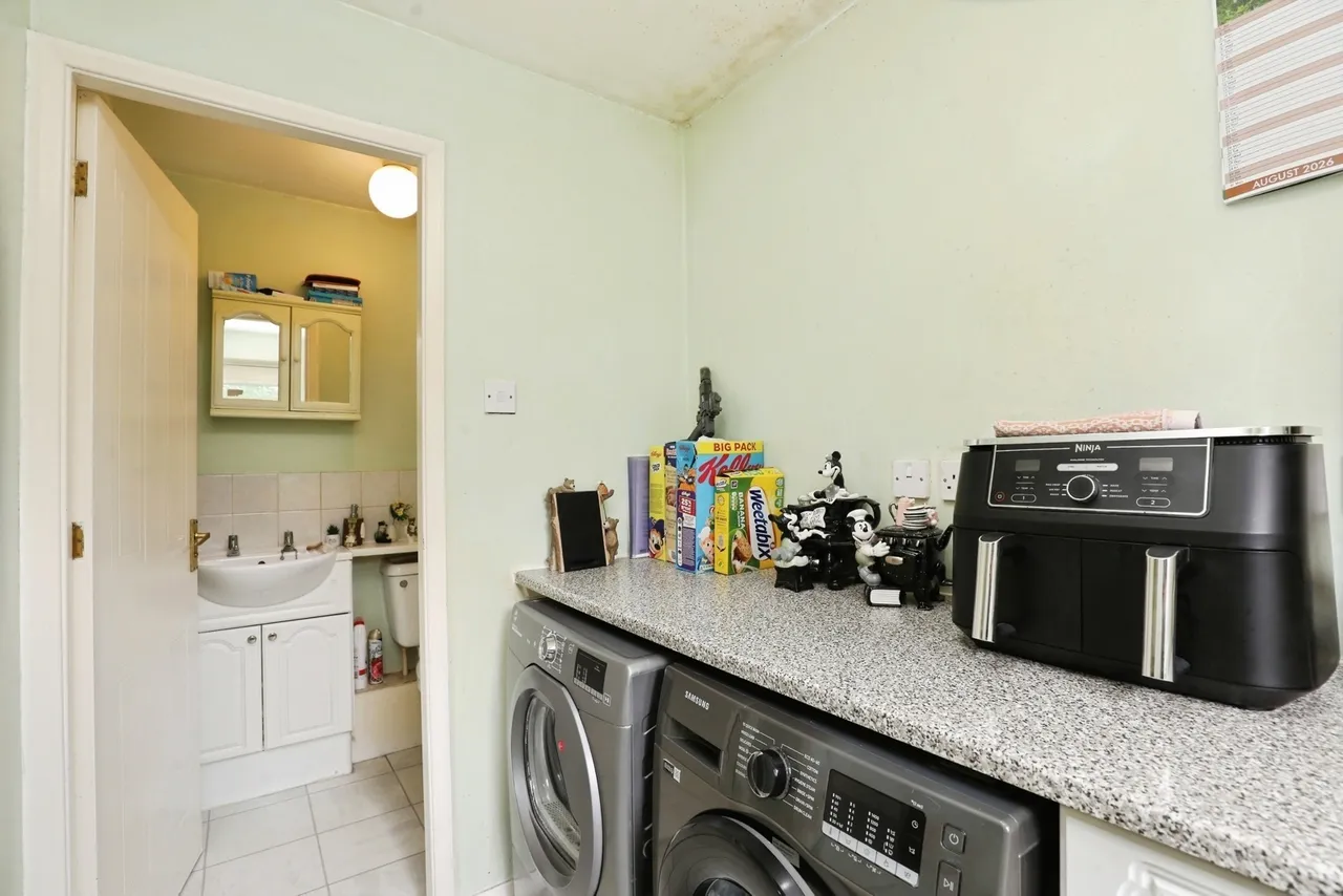 Beltony Drive, CREWE, Cheshire, CW1, photo 8