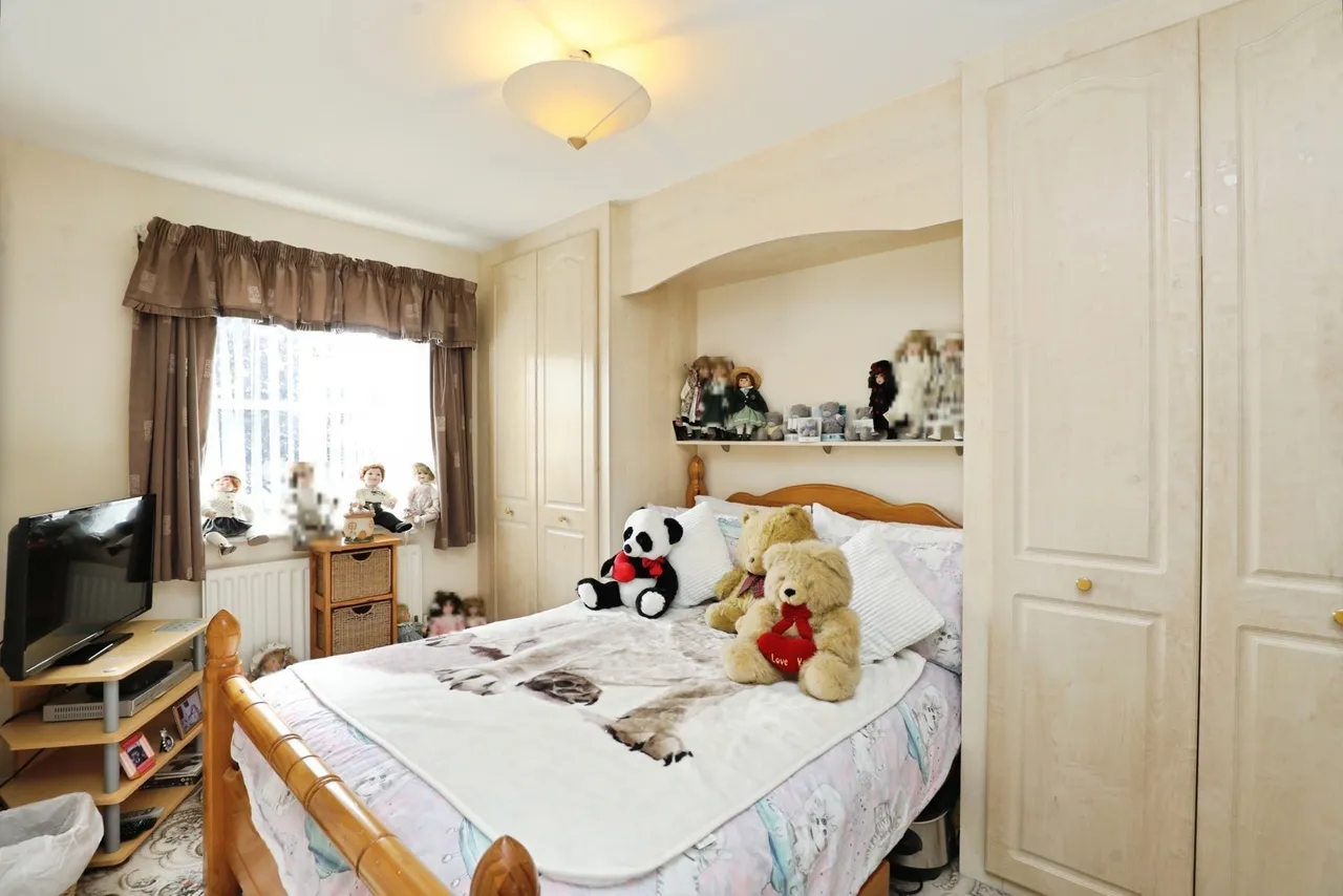Beltony Drive, CREWE, Cheshire, CW1, photo 9