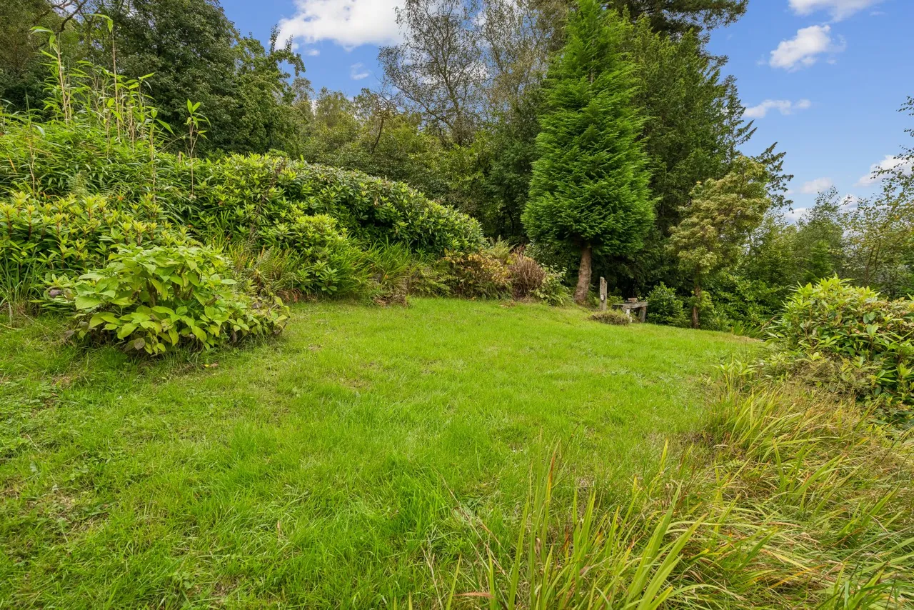 Back Road, Clynder, G84, photo 58