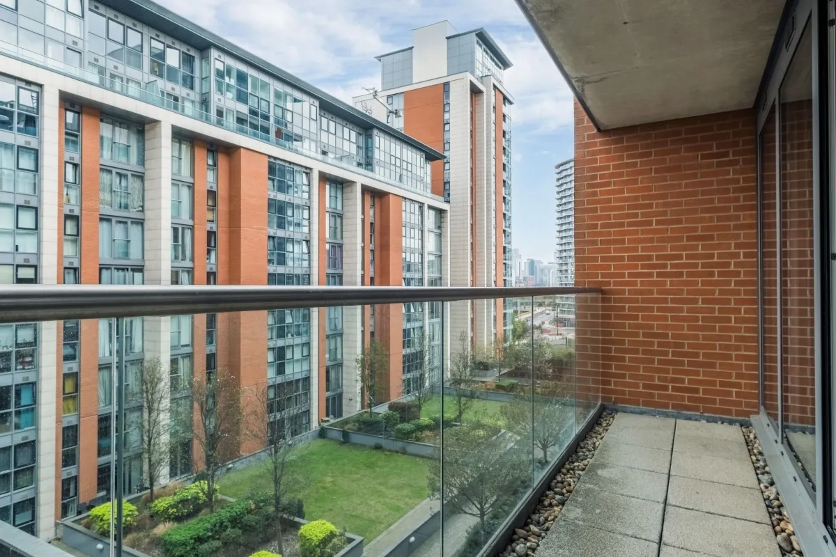 Seagull Lane, London, E16, photo 2
