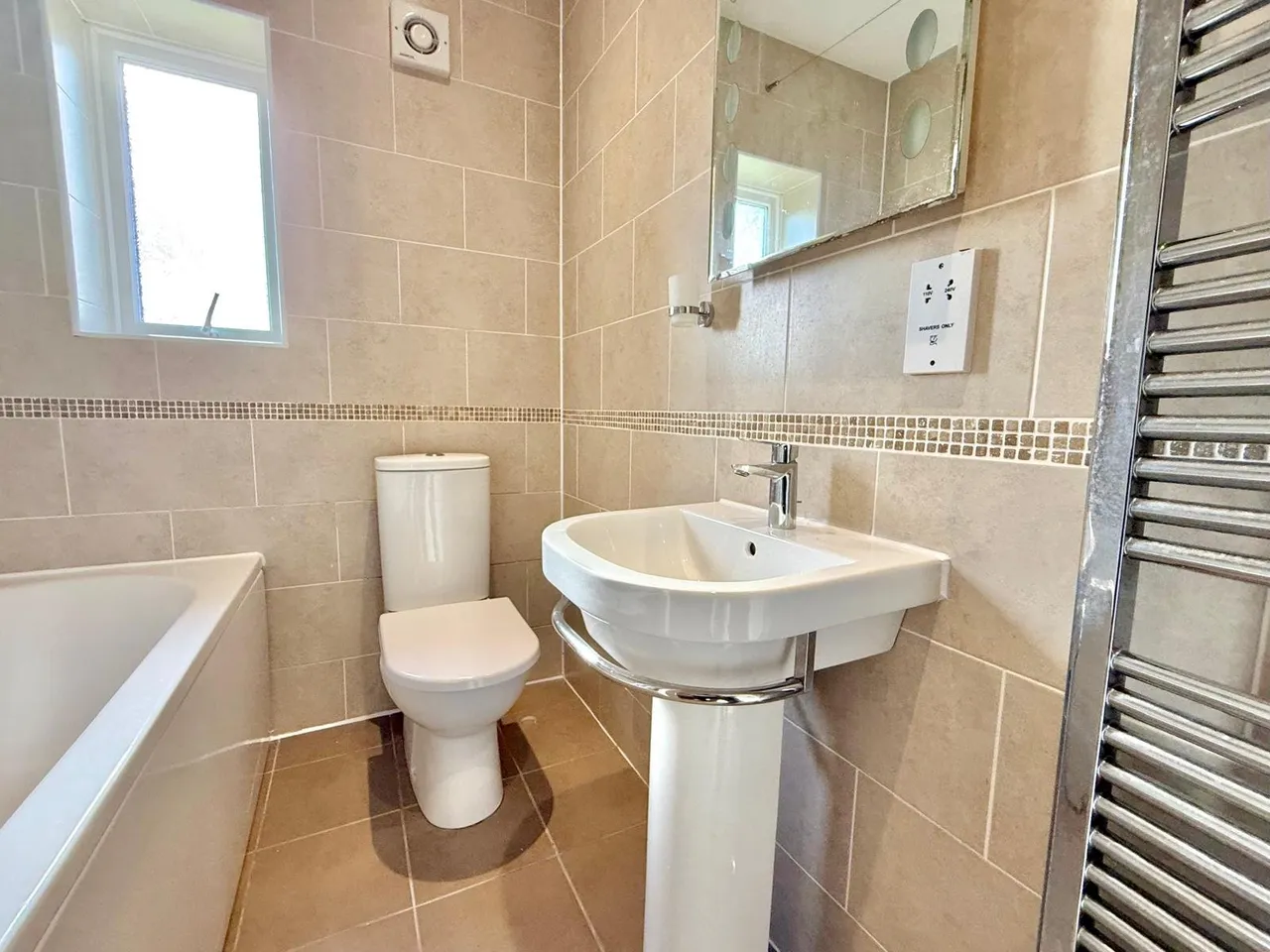 Redesdale Gardens, Adel, LS16, photo 14