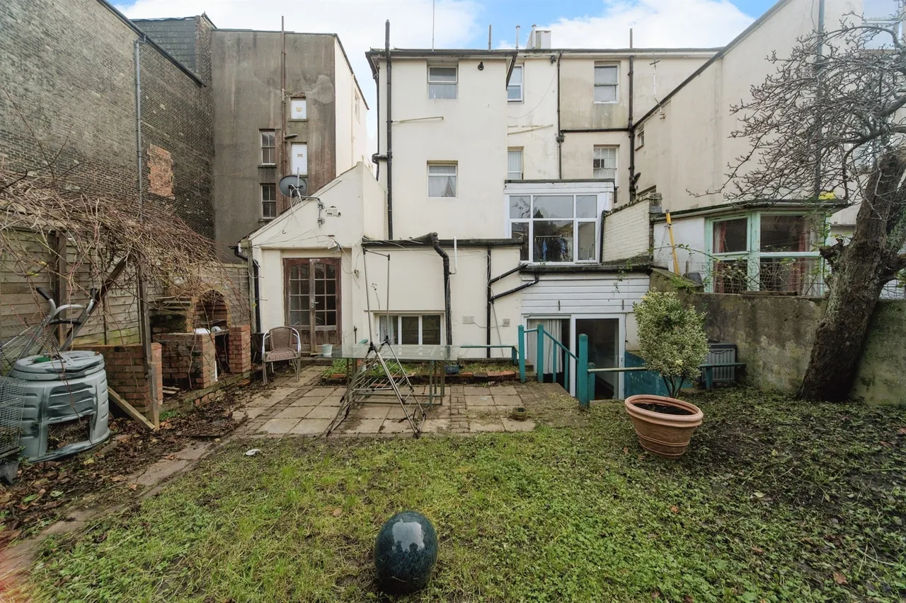 Seaside Road, Eastbourne, BN21, photo 15
