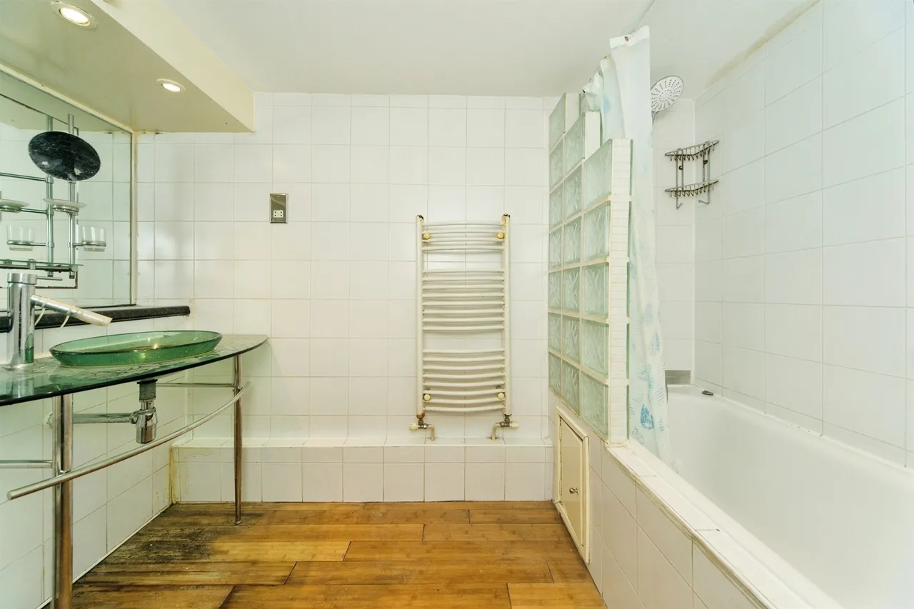 Seaside Road, Eastbourne, BN21, photo 14
