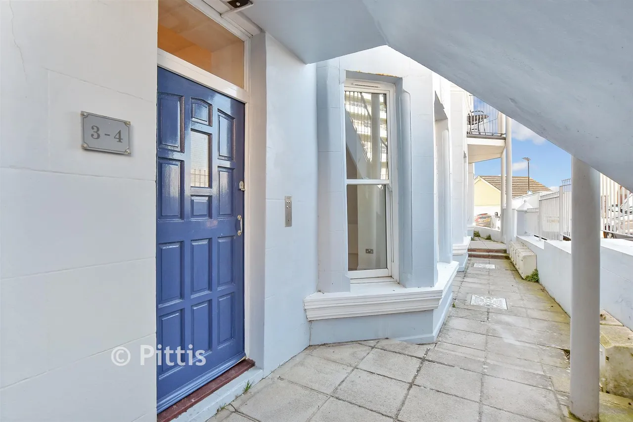 Hambrough Road, Ventnor, PO38, photo 10