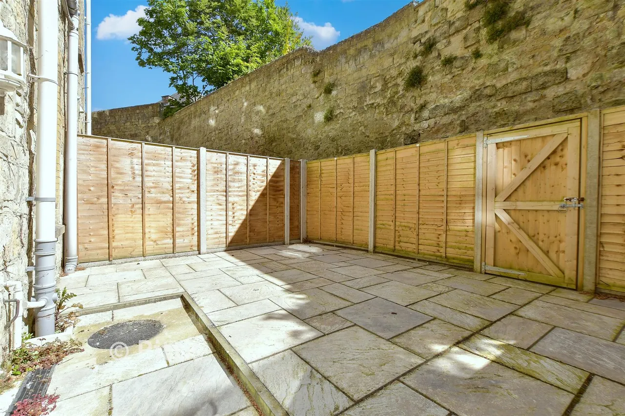 Hambrough Road, Ventnor, PO38, photo 9