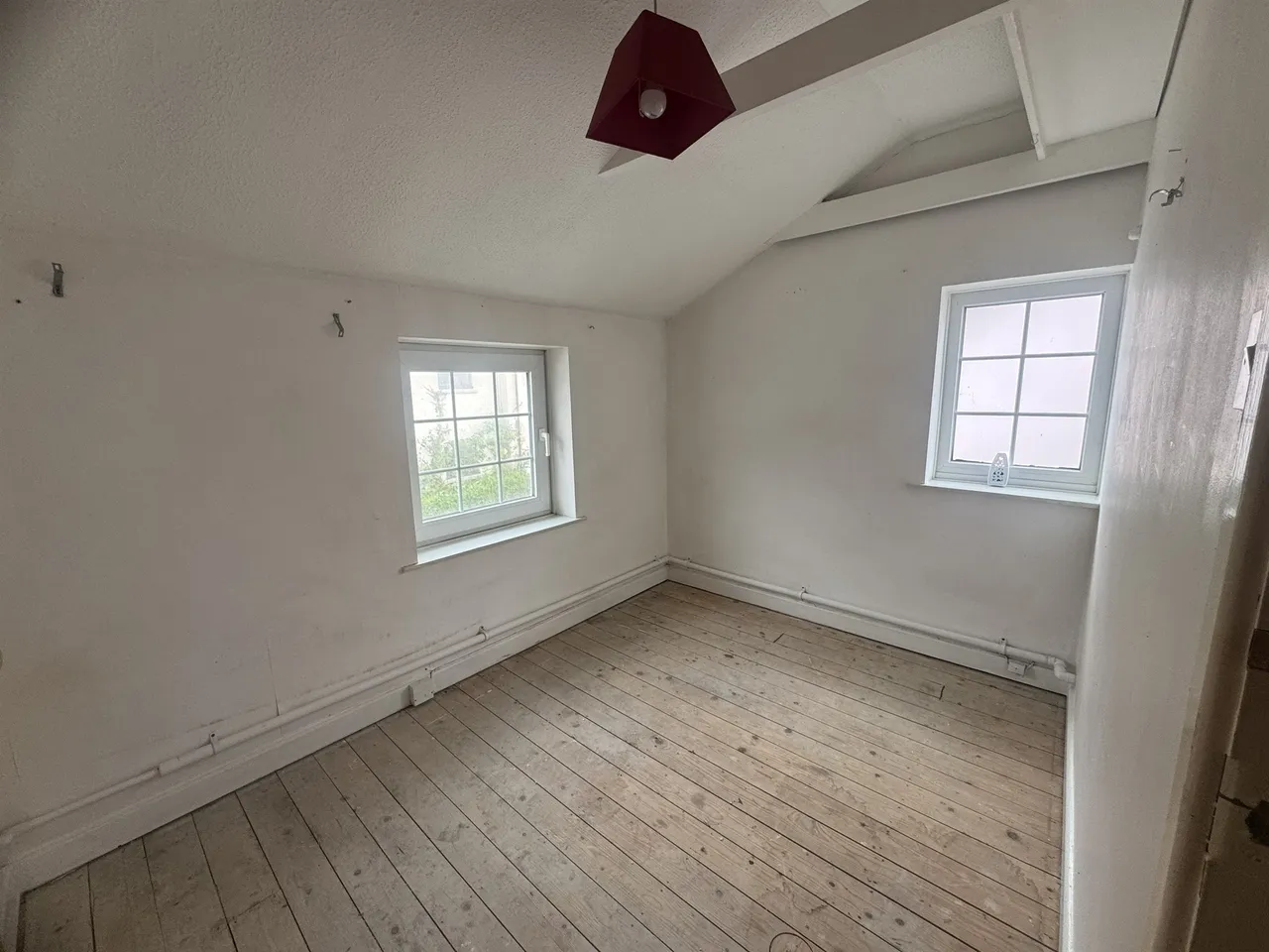 Old Market Street, Usk, NP15, photo 8