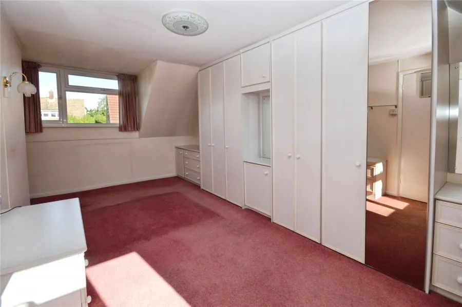 House Under Offer with 5 bedrooms in Bishop's Stortford, CM23, photo 25