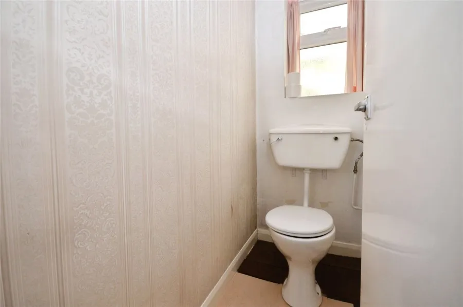 House Under Offer with 5 bedrooms in Bishop's Stortford, CM23, photo 18