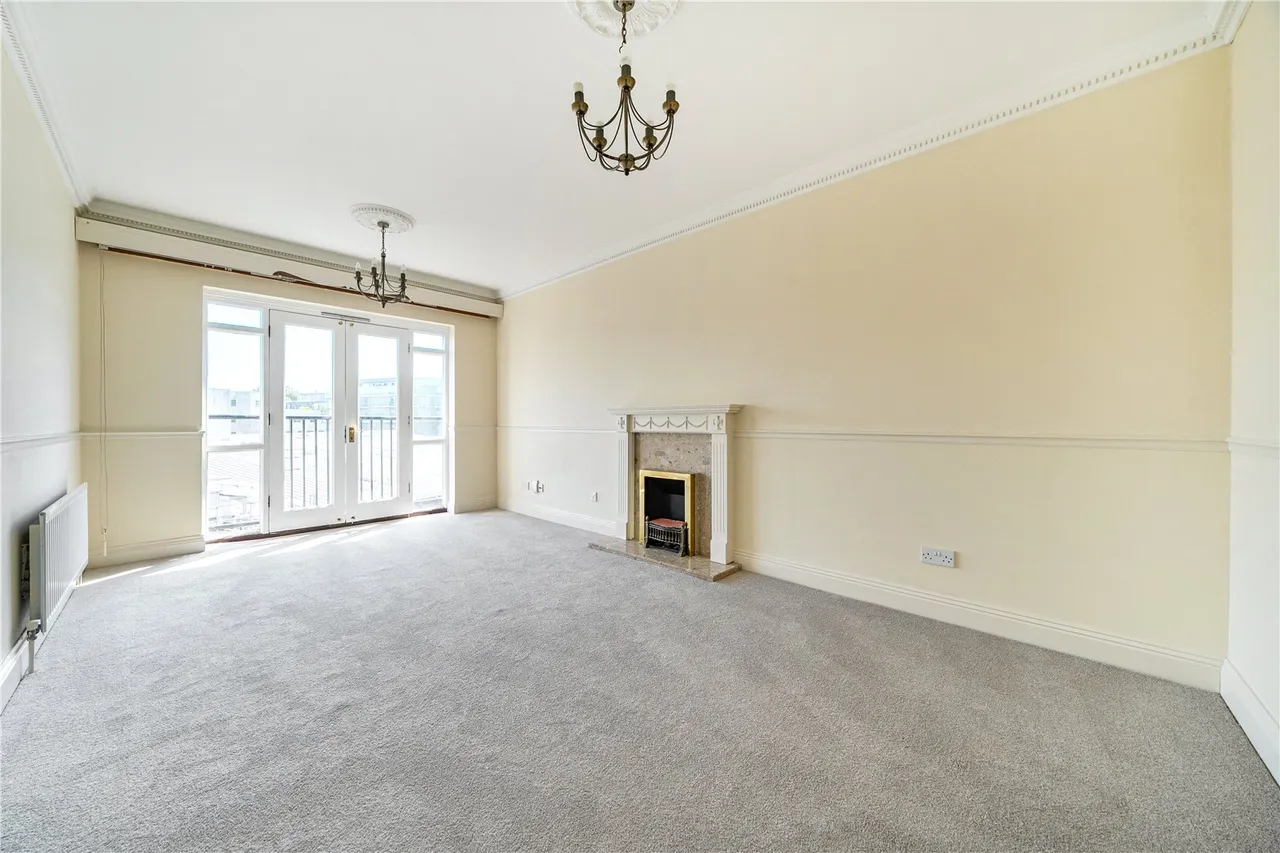 Leathermarket Court, London, SE1, photo 2