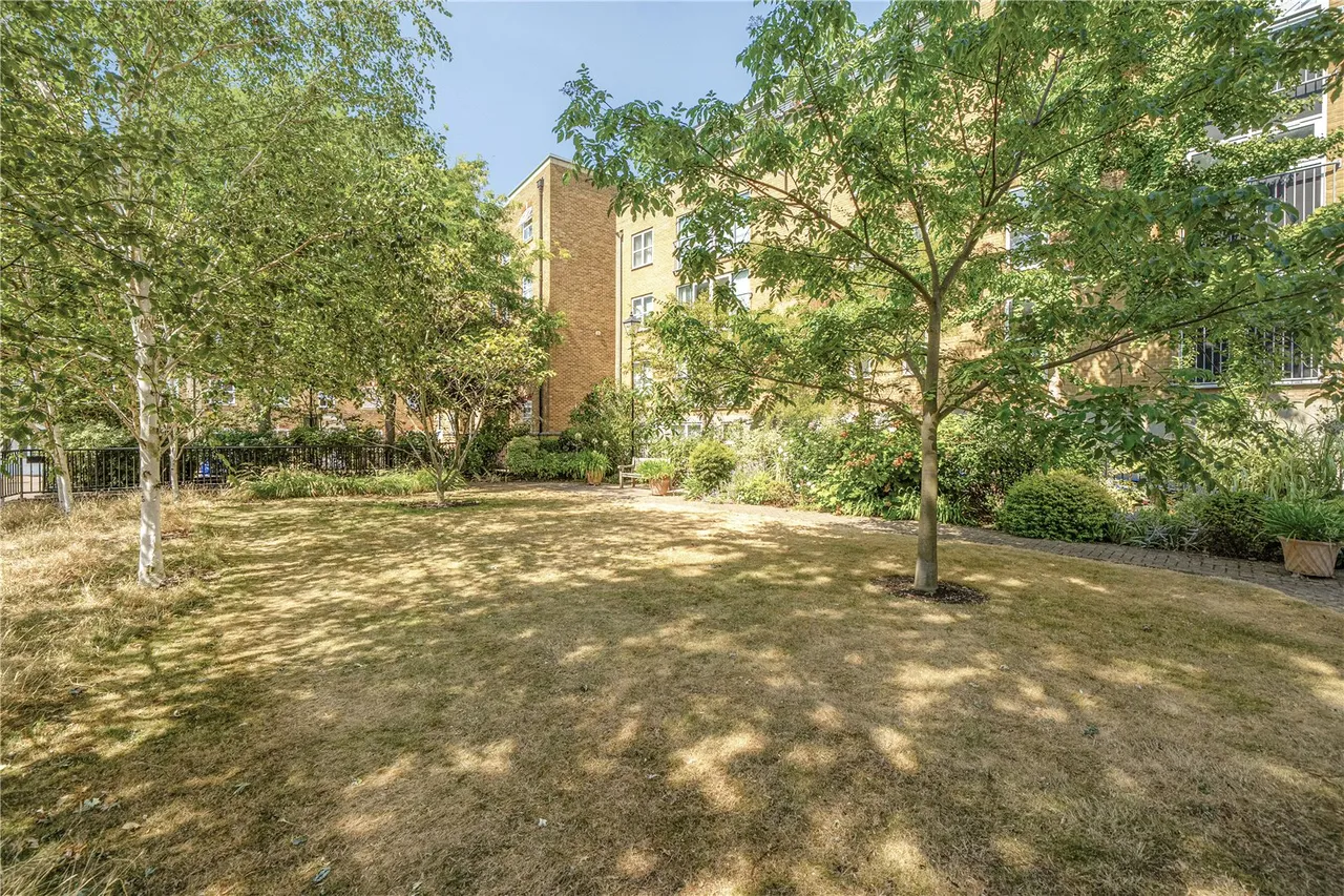 Leathermarket Court, London, SE1, photo 14