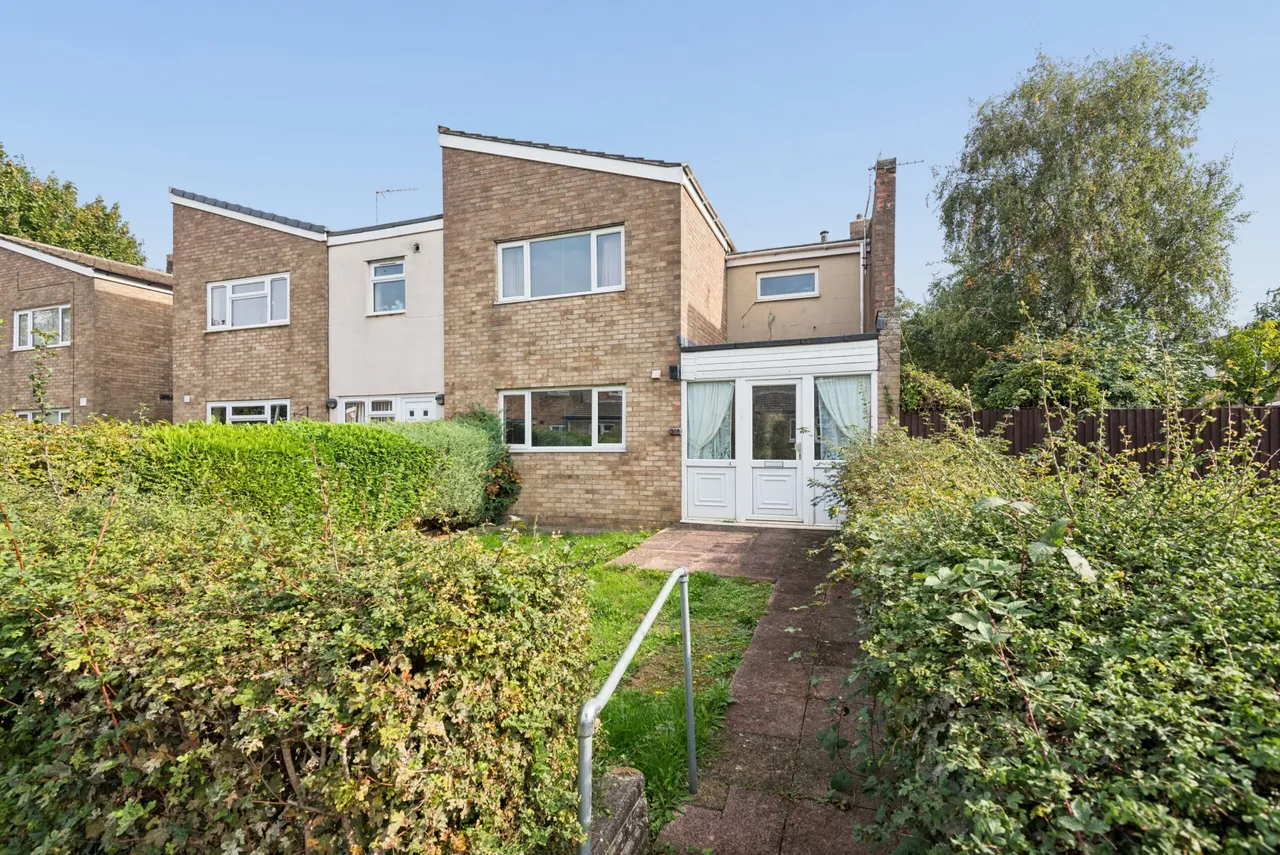 3 bed property for sale, Mildmay Road, Stevenage, SG1