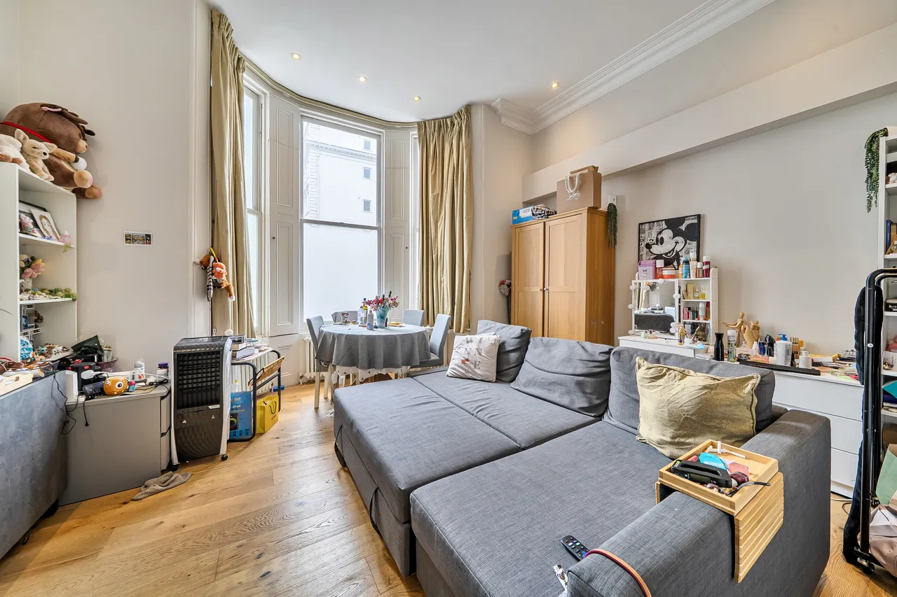 Flat 3, 47 Gloucester Road, London, photo 10