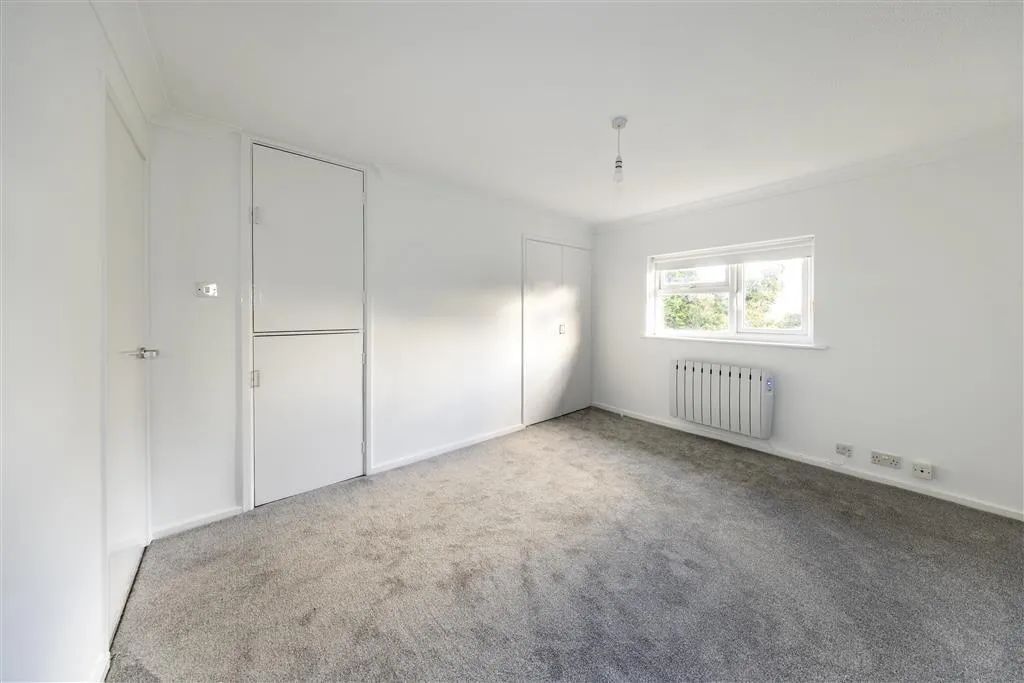 East Crescent, Swanton Morley, NR20, photo 6