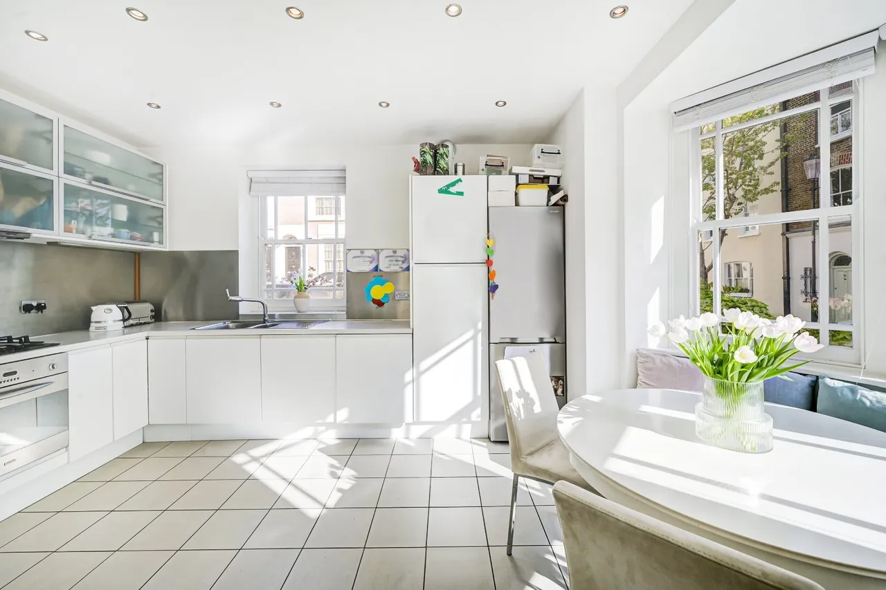 Hillgate Place, Kensington, W8, photo 5