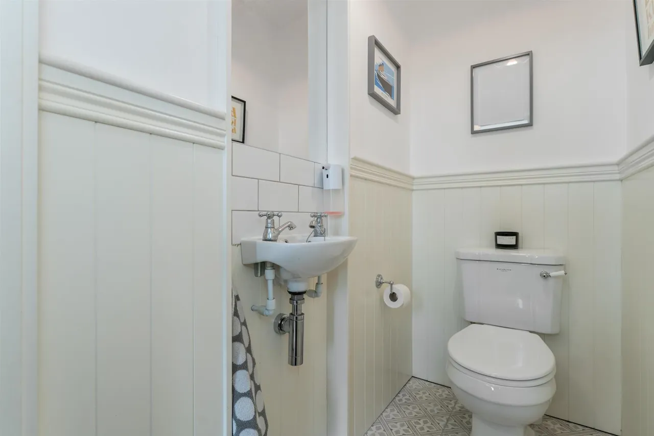 Second Street, Rivenwood, BT23, photo 4