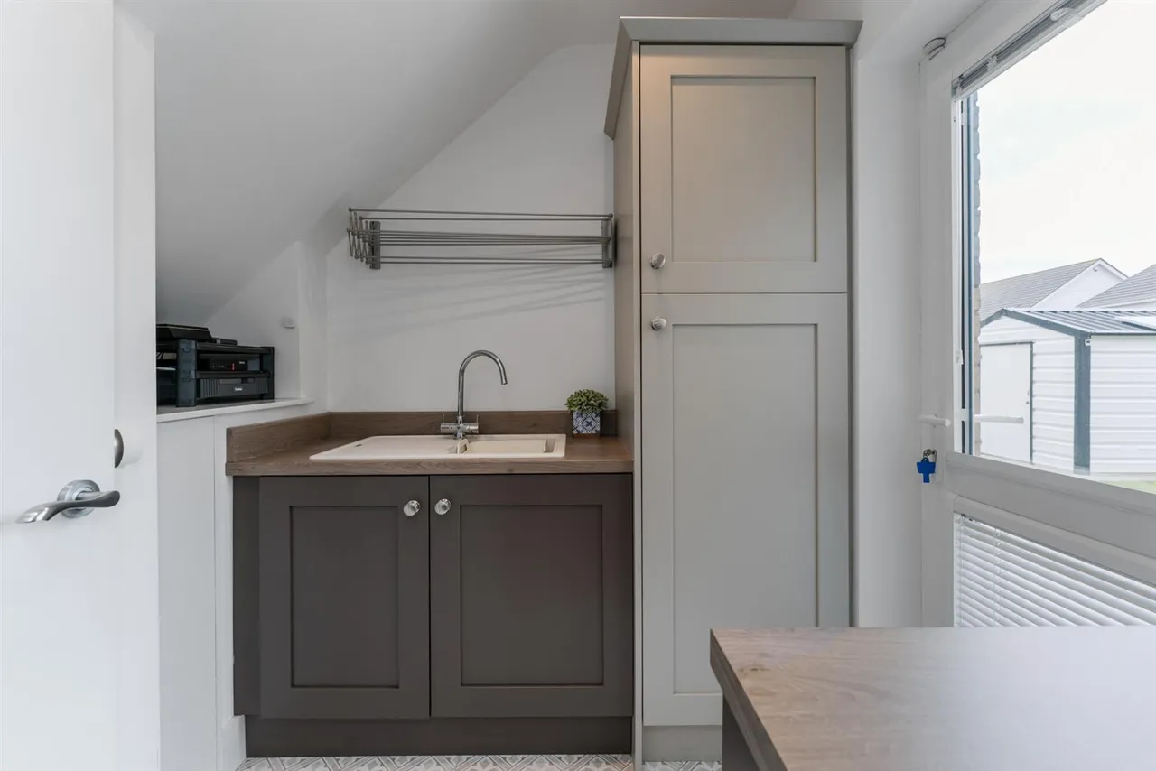 Second Street, Rivenwood, BT23, photo 14