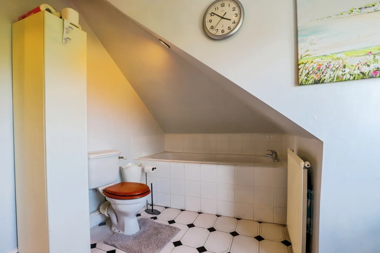 Bourne Grove, Sittingbourne, Kent, ME10, photo 9