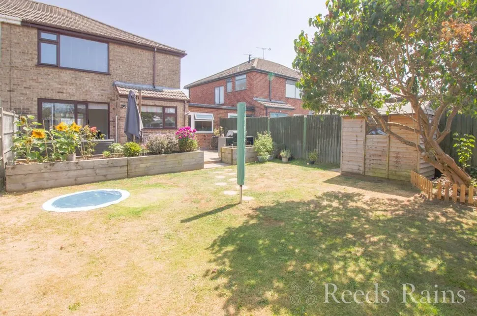 Fenwick Road, Great Sutton, Cheshire, CH66, photo 5
