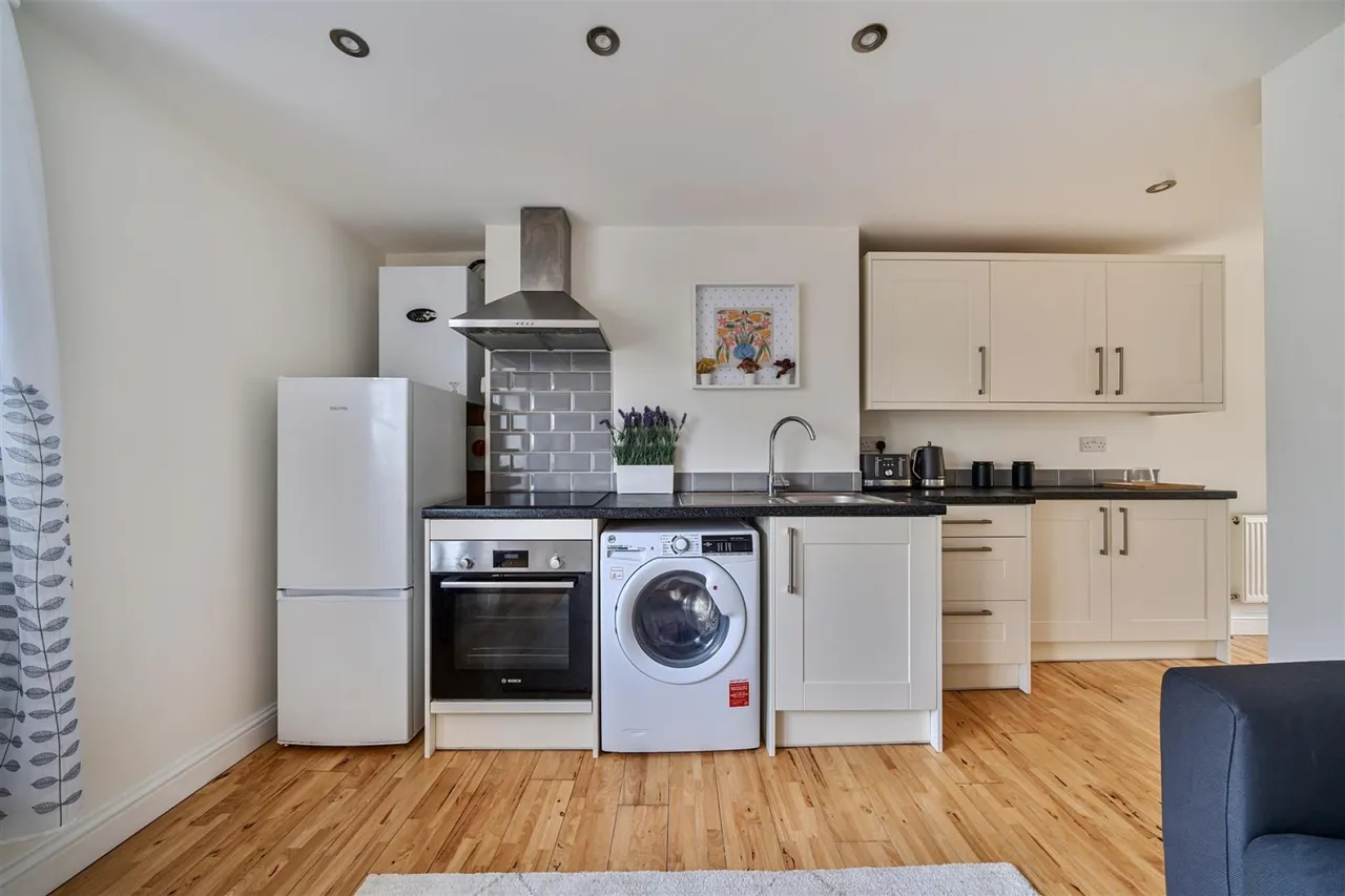 Fitzroy Street, Totterdown, BS4, photo 8