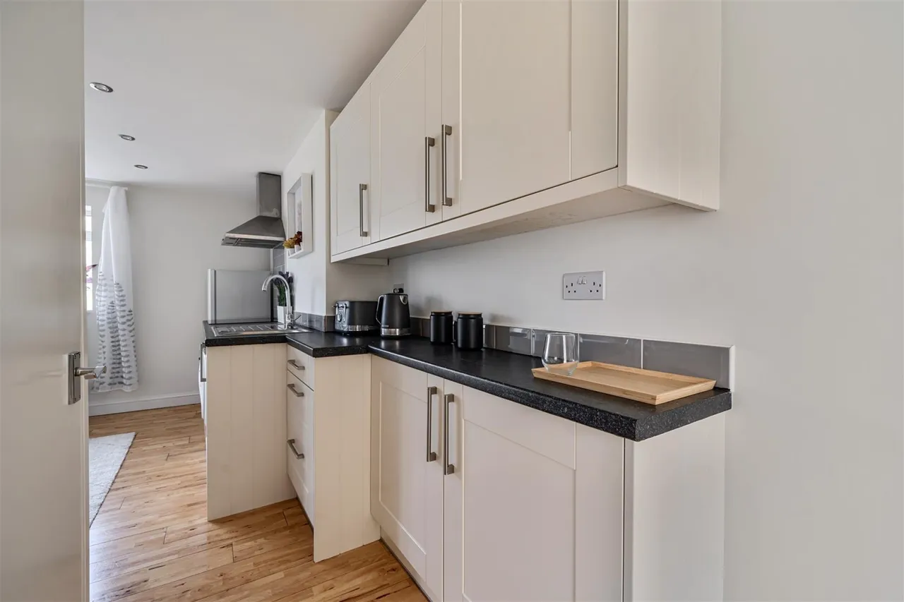 Fitzroy Street, Totterdown, BS4, photo 9