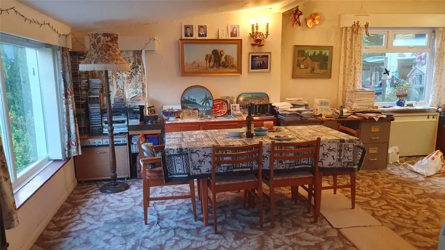 Hunts Road, St. Lawrence, PO38, photo 8